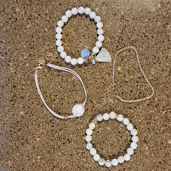 Bracelet Set - Picture 3 of 6